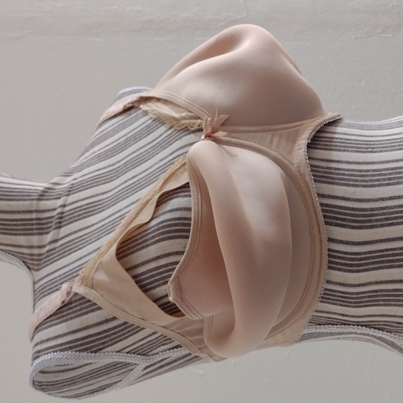 Freya Nude Underwire Maternity Nursing Bra AA1581 Size US 32K - Picture 6 of 8